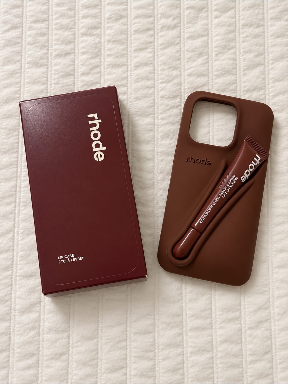 PHODE Case + lip tint ( iPhone 16 pro )
